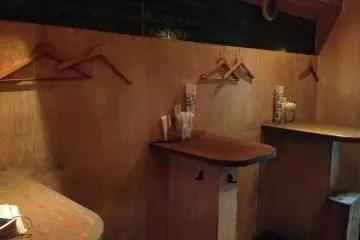<p>The simple, elegant interior</p>