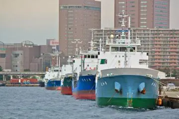 Some of these large vessels make for a great photo opportunity