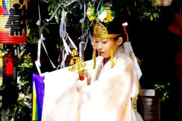 카미코치 호다카 사원
