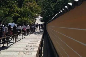 <p>On the way to the exit. See you next time!</p>