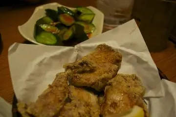 <p>Karage (deep fried chicken nuggets)</p>