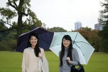 <p>May I introduce you to these two beautiful ladies!</p>