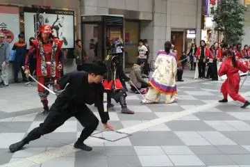<p>Learning about fire safety is much more exciting when it involves swordplay! &nbsp;</p>