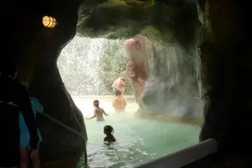 Hot spring cave -- Hot baths hidden inside a cave