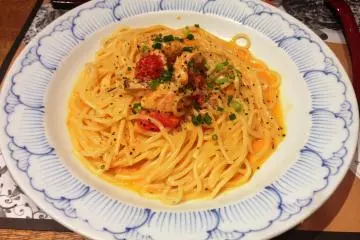 <p>Tomato based spaghetti in Umeda, Osaka</p>