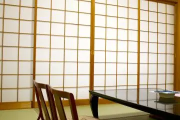 <p>ruangan ala jepang di Hotel Wellness Yokoteji</p>