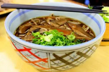 <p>This soba is very tasty and satisfying.</p>