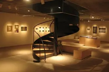 The lower floor