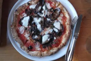 Pretty decent pizza...but not the best in the world