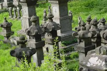 The cemetery sits in a 2,000-square-meter plot.