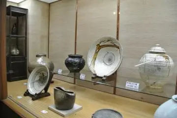 Gallery image