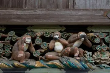 <p>Famous relief carvings of the 3 monkeys: hear no evil, see no evil, speak no evil</p>