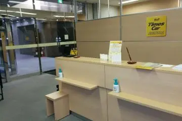 <p>A view of the inside of the store I rented from</p>