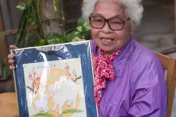 <p>Mrs. Yukiko's&nbsp;craftwork.&nbsp;</p>