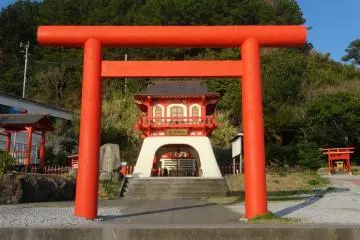Gallery image