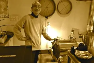 Master roaster and Coffee Note owner - Hiroshi-san (Photo: Jason Kuttner / JT)