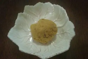 <p>Lavender scone</p>