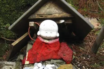 <p>a modern version of a Jizo statue, also respectfully called Ojizosan</p>