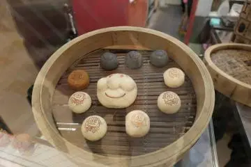 <p>Display of adorable buns</p>