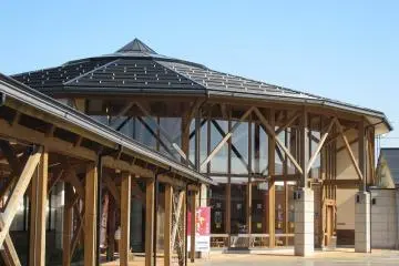 Gallery image