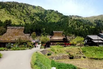 Miyama est un village rural niché dans les montagnes entre Kyoto et Amanohashidate