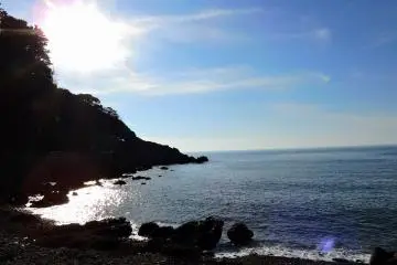 화창한 가을날 오후의 태양아래 에치젠 해변