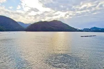 <p>Catching the last moments of daylight out over the lake</p>