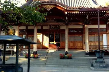 <p>The main hall of the temple</p>