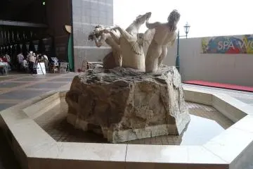 Fountain outside of the Spa World entrance