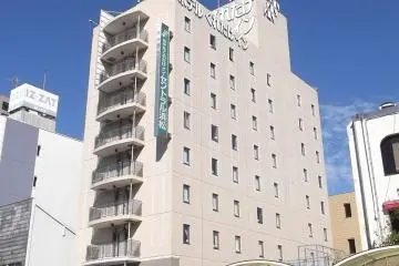 <p>It's easy to spot from the street</p>