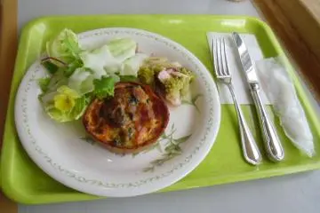 Set quiche, sebuah pesta untuk indra-indra Anda