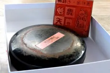 <p>The temple stamp. Pilgrims collect these stamps in special books.</p>