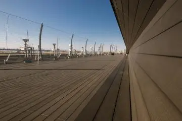 <p>The observation deck at Haneda is one of the nicest I've seen, with plenty of space to sit or take photos, and even boasts a restaurant.</p>