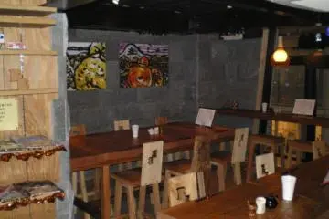 A trendy spot and a local pub, all rolled into one (Photo: Harajuku Taproom (with permission))