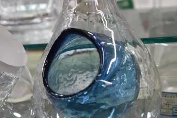 <p>Here is a great idea: Put some ice in the small bubble-like space. Then fill the bottle with whatever you want: beer, wine or just tea. Your hot summers have just become much more enjoyable.</p>