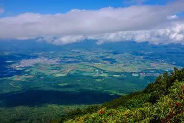 <p>A popular activity in summer is hiking Mt. Yotei to enjoy the spectacular views of the whole Shiribetsu&nbsp;region.</p>