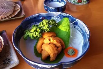 'uni' (sea urchin) (Photo: Stefan Bauer)