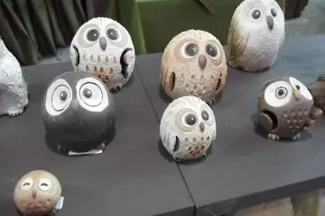 <p>Much of the tableware is cute</p>