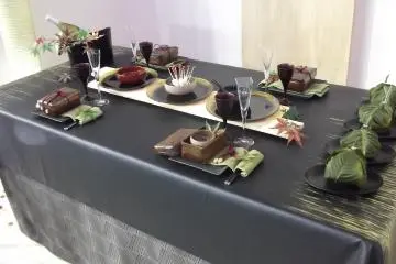 <p>A lot of the displays are of a traditional Japanese aesthetic</p>