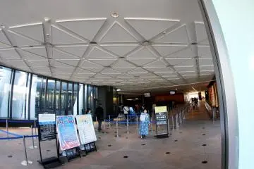 <p>This is the area where you have to line&nbsp;up to purchase the tickets to the first tembo deck; from there you can purchase the extra ticket to go to the higher deck.&nbsp;</p>