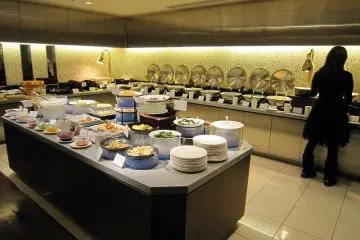 El buffet del Kyoto Royal Hotel y Spa