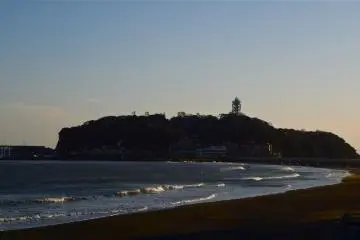 The silhouette of Enoshima Island is beautiful.