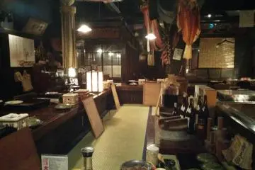 <p>Another look at the main counter area</p>