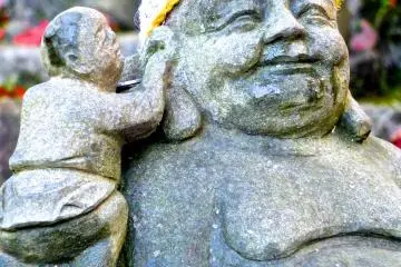 <p>A disciple being cared for and enjoying it immensely</p>