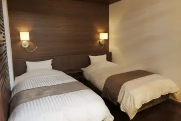 <p>Beds in the twin room</p>