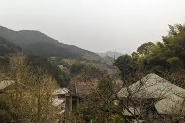 <p>Une belle vue sur Sasaguri. Peut-&ecirc;tre que cela vous donnera envie d'effectuer le p&egrave;lerinage des 88 temples !</p>