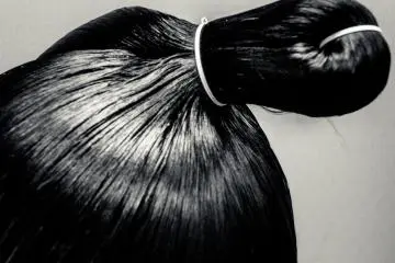 <p>Traditional sumo style hair</p>