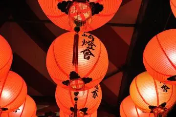 <p>Come to think of it, it's rare to see lit lanterns these days except for a special occasion like this</p>