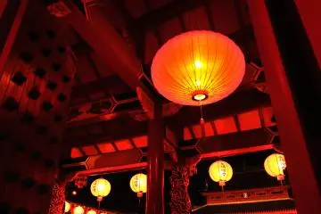 <p>Everything around me was in vermilion...even my mind was perhaps tinged with vermilion</p>