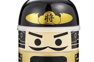 "코케시 도시락" 무장: (대) 키 160mm/웨스트 115mm/공기 350ml/용량 850ml (본체 용량: 상 500ml/아래 350ml)